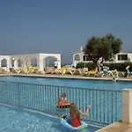 Seth Sa Mirada Apartahotel 2*