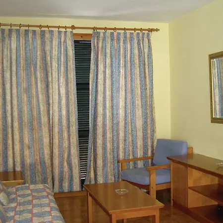 Seth Sa Mirada 2* ארנל ד'אן קסטל